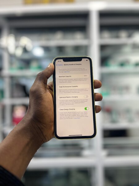iPhone 11