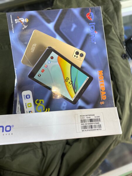 IDINO pad 8