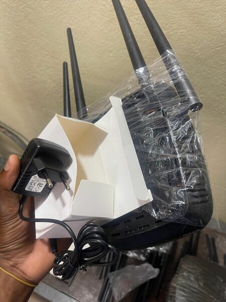 Routeur wifi zone tenda Ac5 dual bande