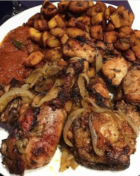 1/2 Poulet Braisé+Alloco