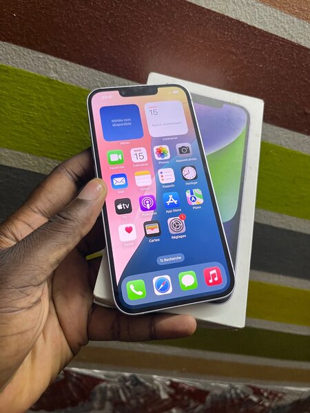 iPhone 14
