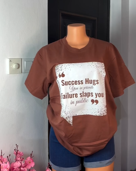 T-shirt brown