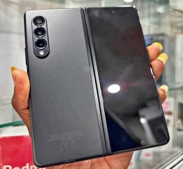 Samsung Galaxy Z Fold4