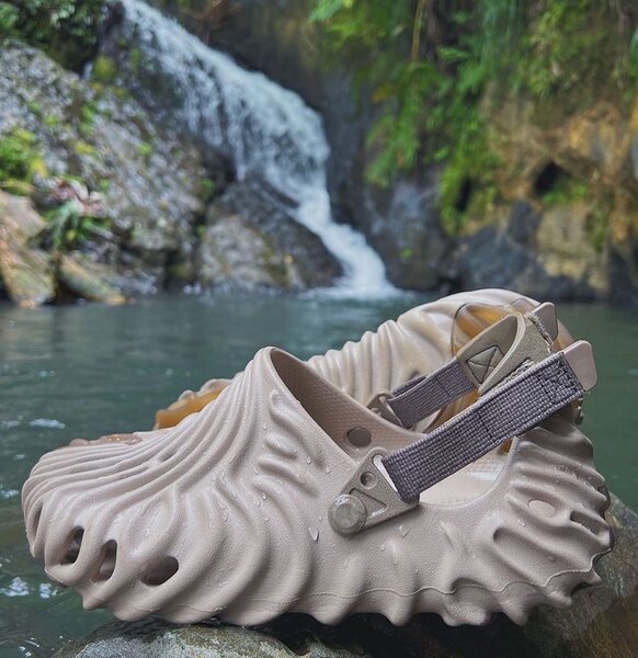 Mens crocs
