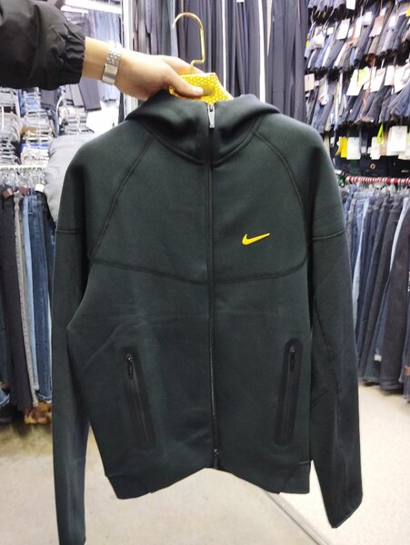 Nike Nocta