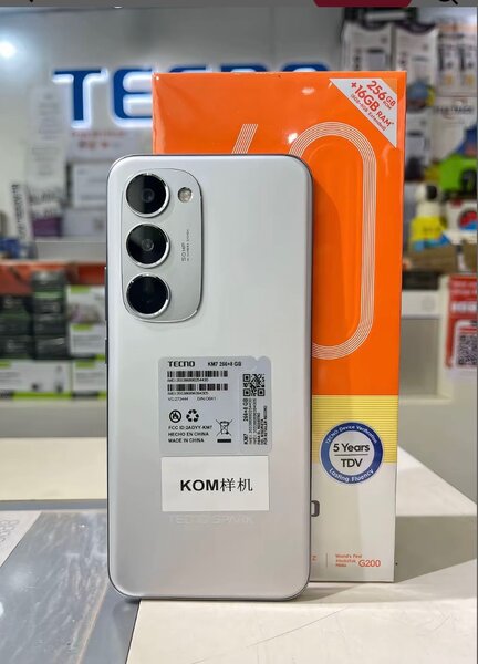 TECNO SPARCK 40