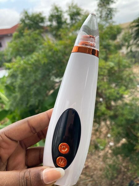 Pore vaccum cleaner