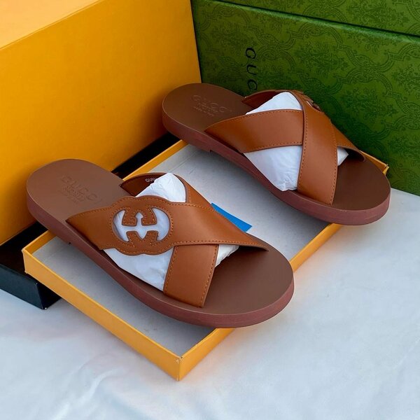 GUCCI SLIPPER
