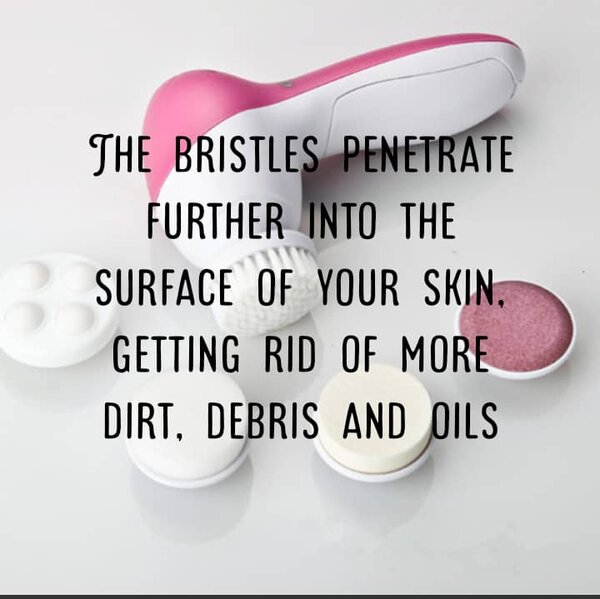 5 in 1 facial brush