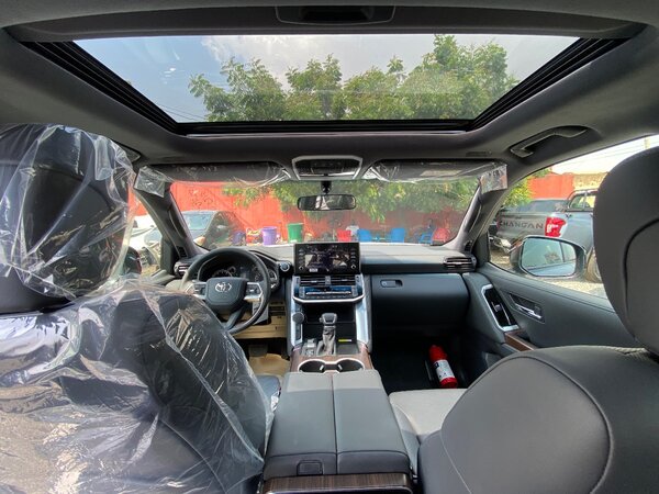 Brand new 2024 Toyota Land Cruiser 300 petrol