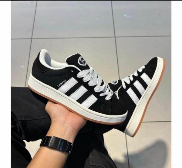 Adidas campus