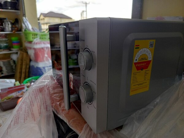 NEON MICROWAVE OVEN