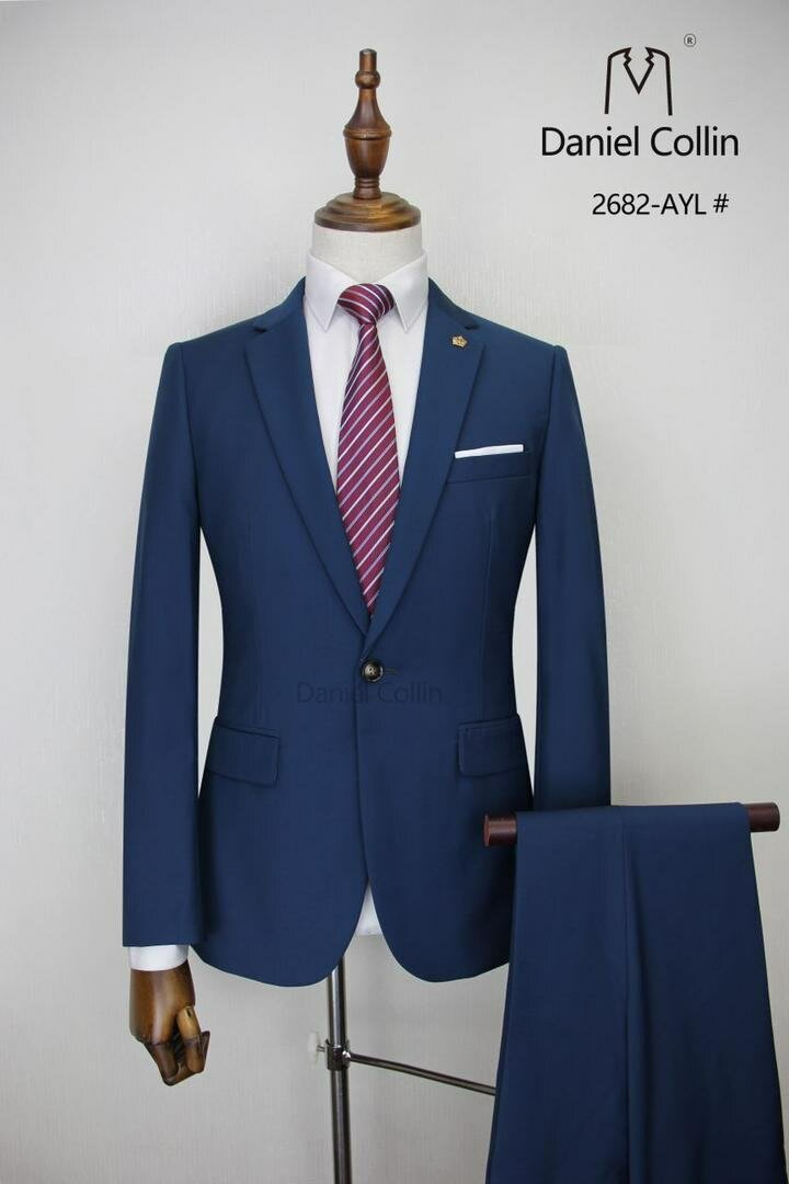 Elegant graduation suits for men
