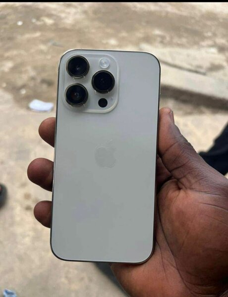 iPhone 15 pro max