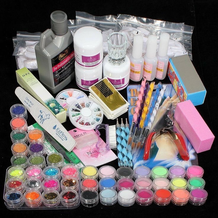 NAILS SET