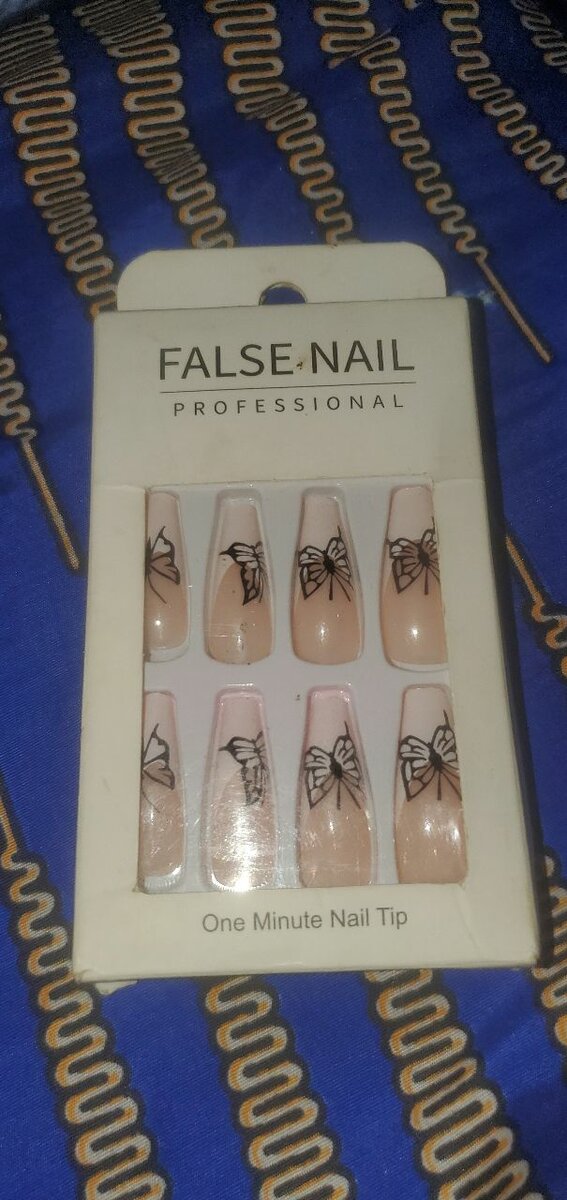 Faux ongle pour femme