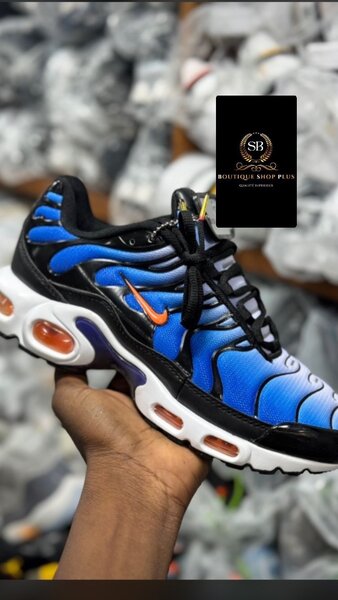 Basket nike TN