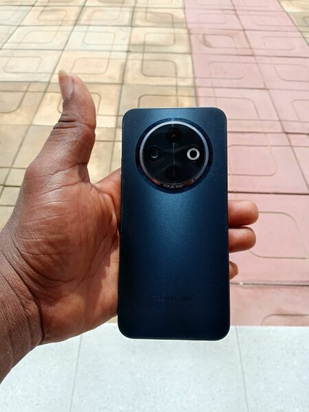 Tecno spark 30c