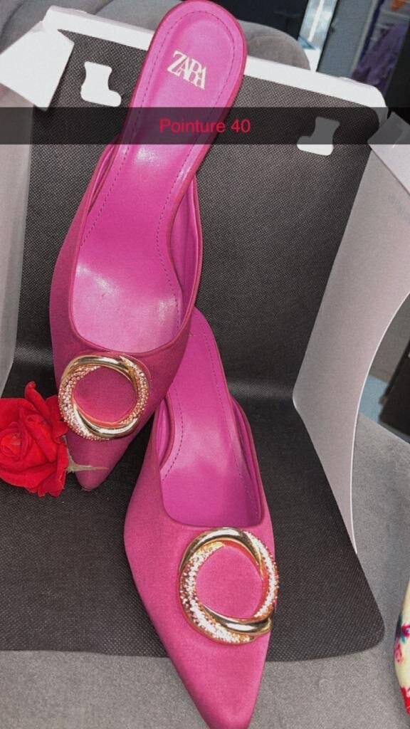 Talons pour femme tendance en fin de série