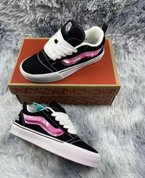 VANS SNEAKER