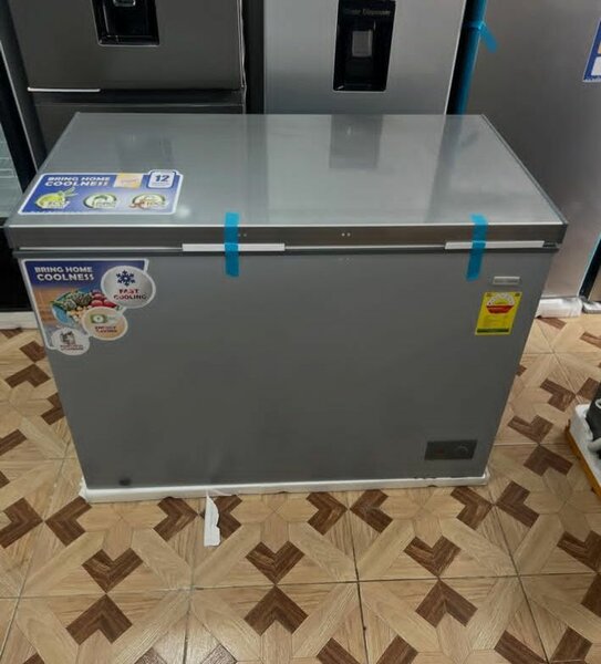 Chest freezer