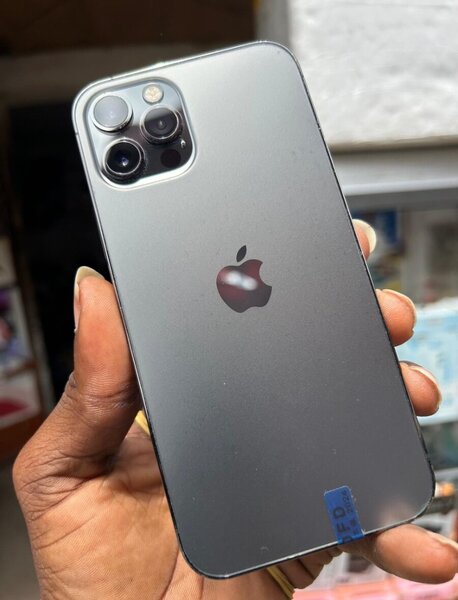 iPhone 12 Pro