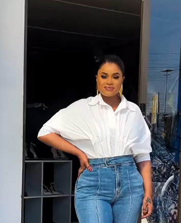 Women's White Shirt