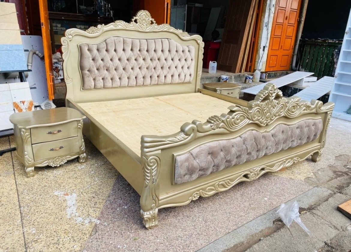Queen size bed frame