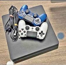 PS4 slim