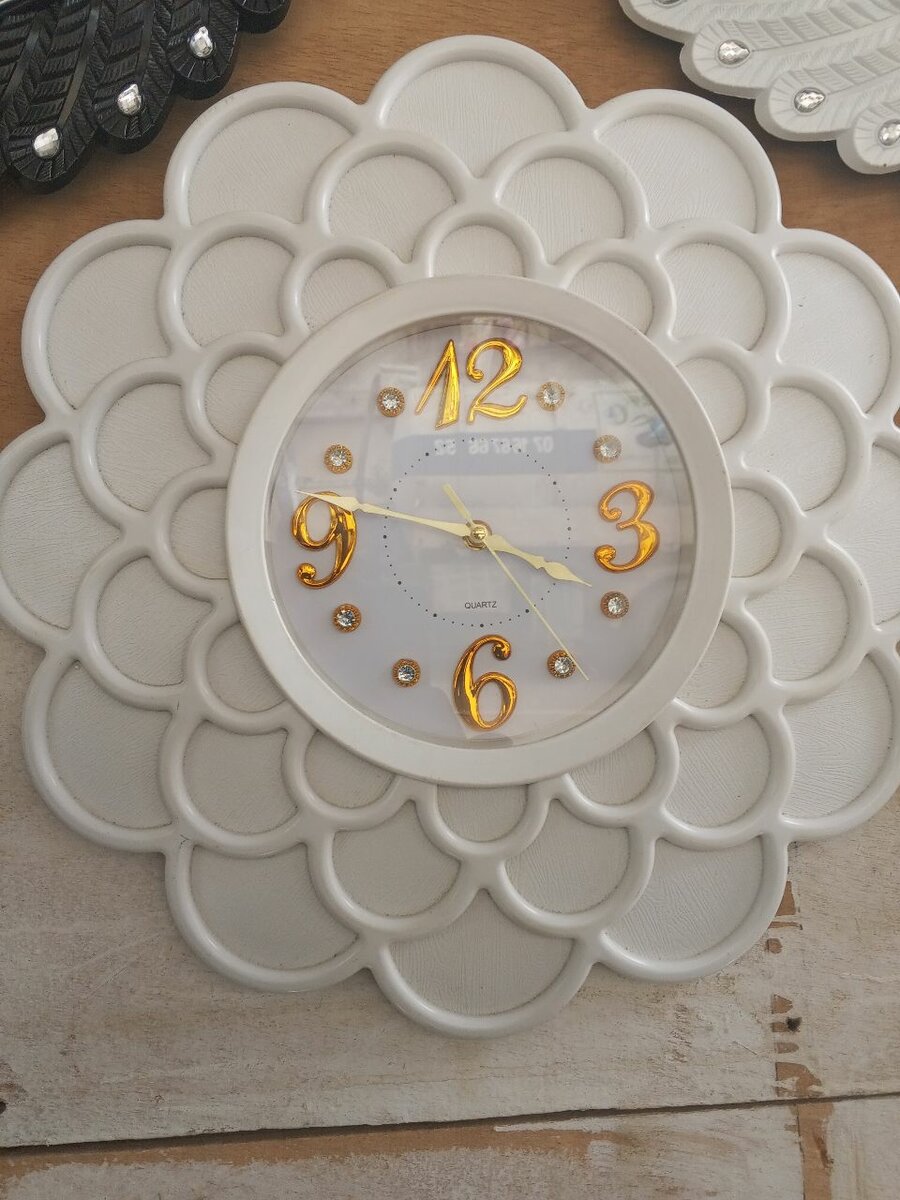 Horloges Murales Élégantes