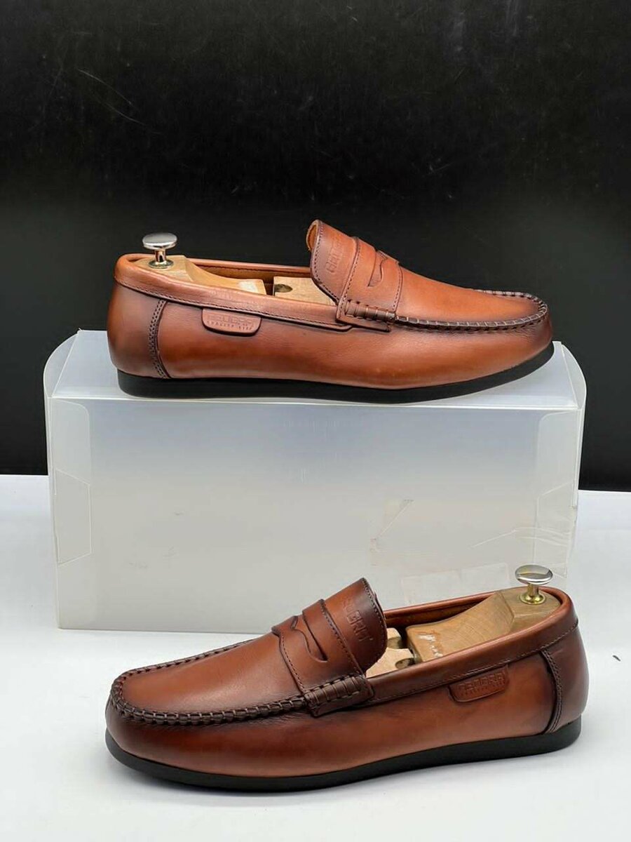 Chaussure en cuir