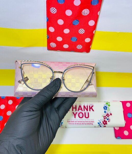 Ladies Frame.