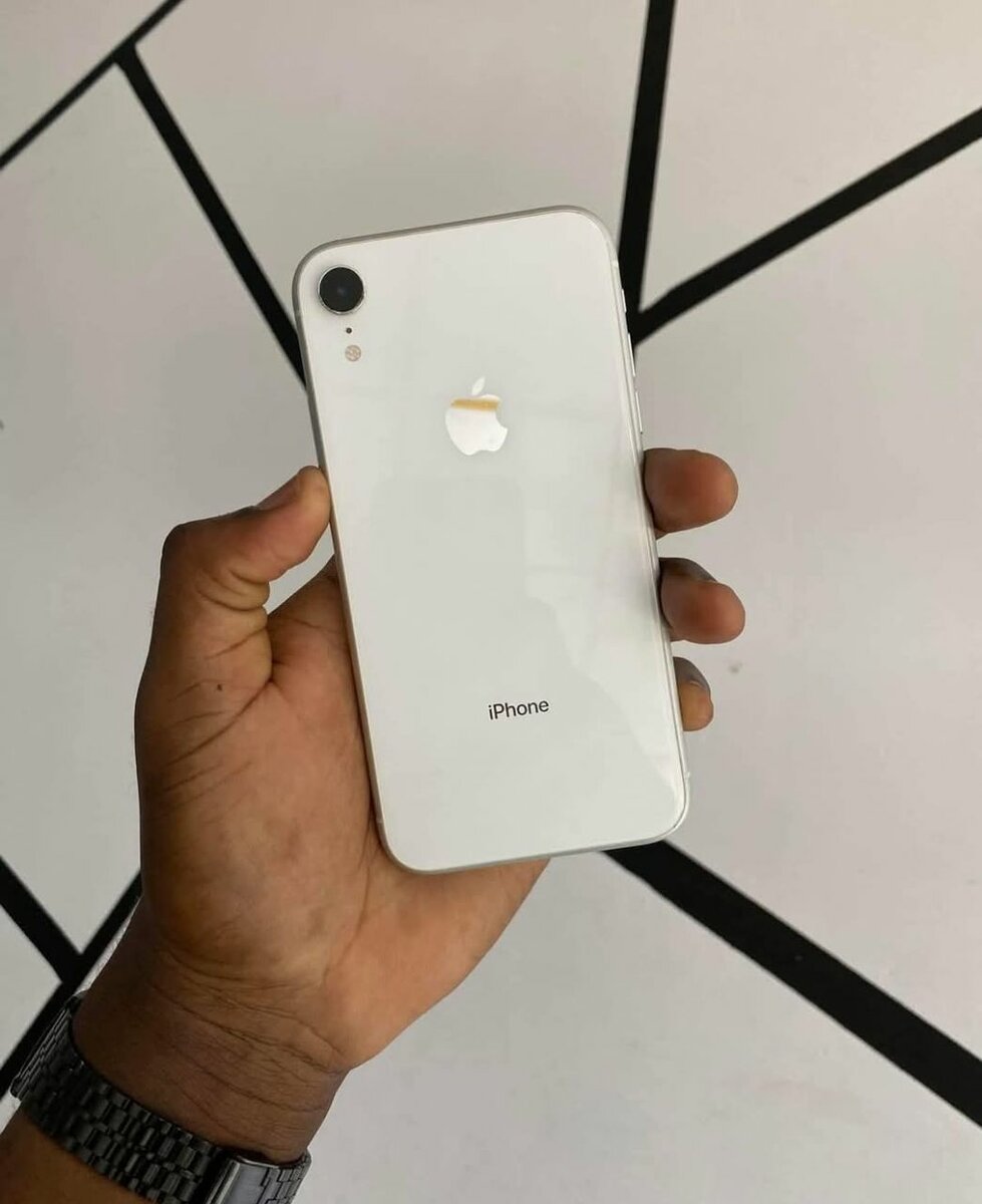IPhone