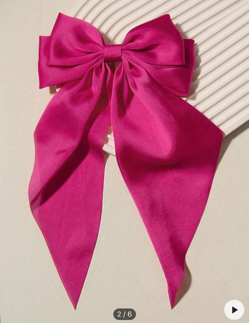 Bows and perfumes