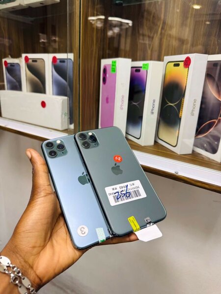 IPhone