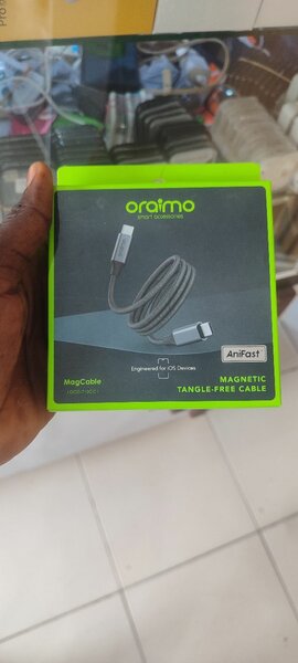 Câble magnétique Oraimo