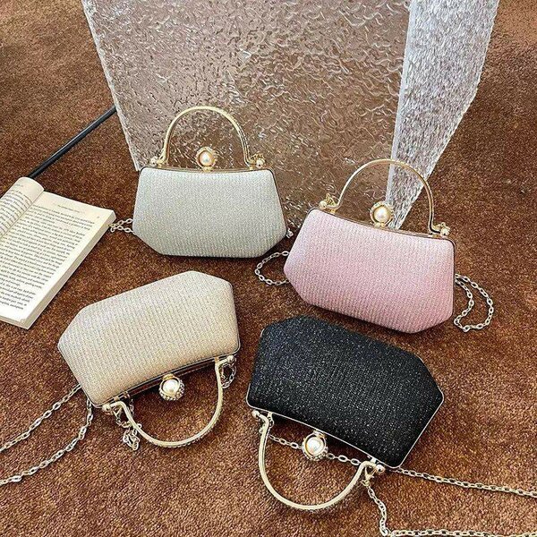 Élégante pochette soirée femme