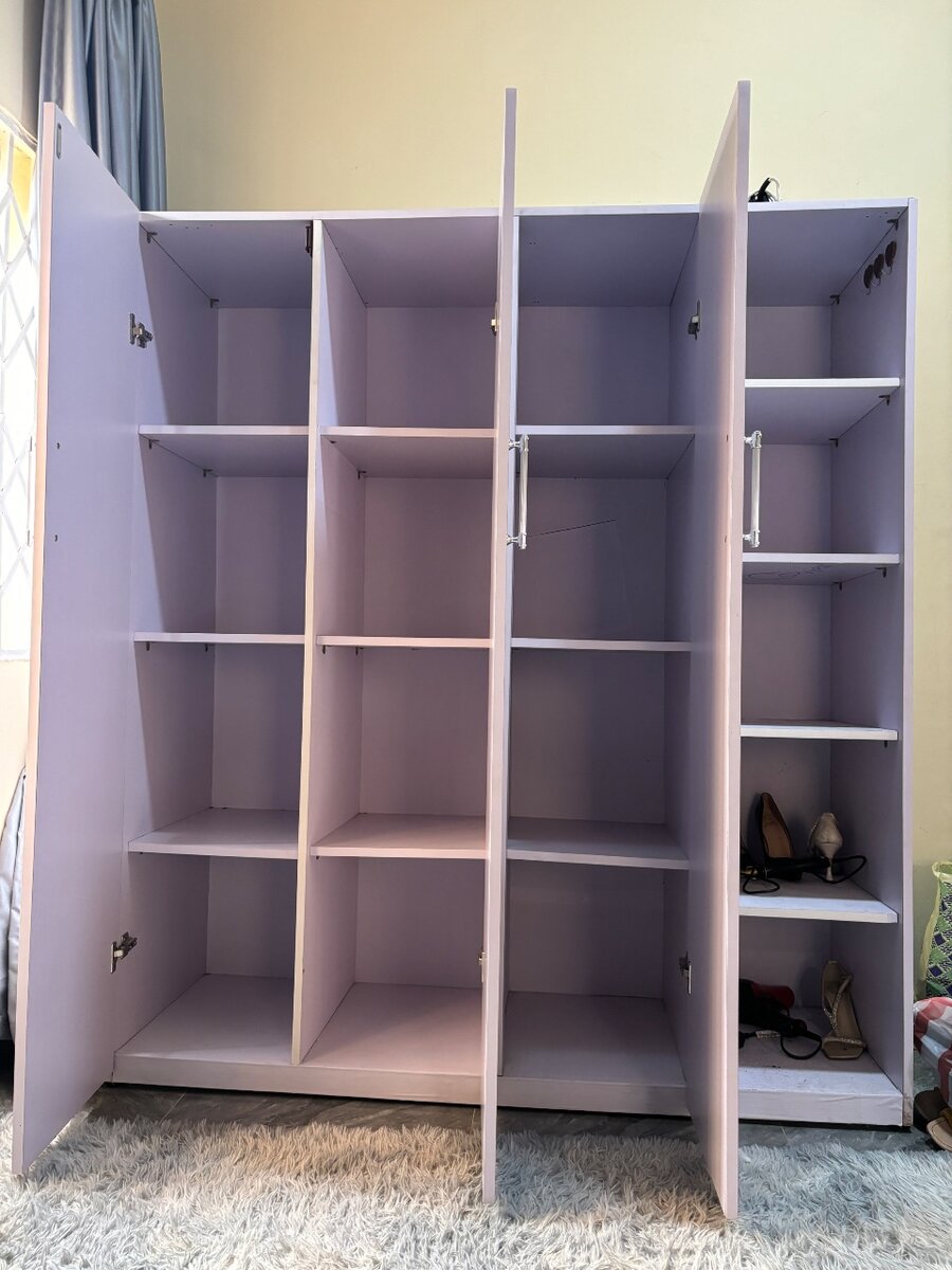 Wardrobe (Madina)
