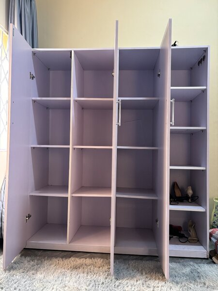 Wardrobe (Madina)
