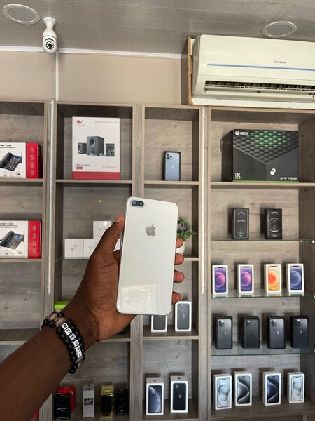 iPhone 8 plus