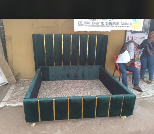Double bed frame