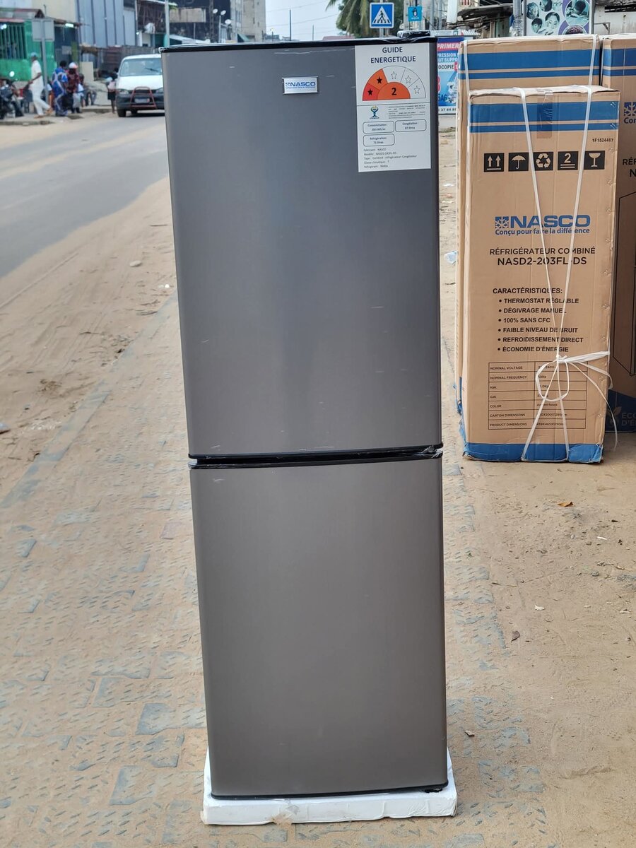 Réfrigérateur combiné inox