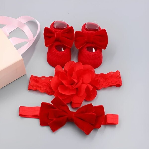Ensembles chaussons et deux barrettes pour bébé fille