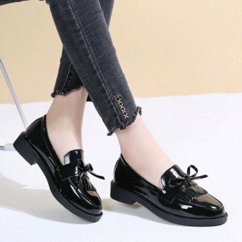 Corporate flat shoes