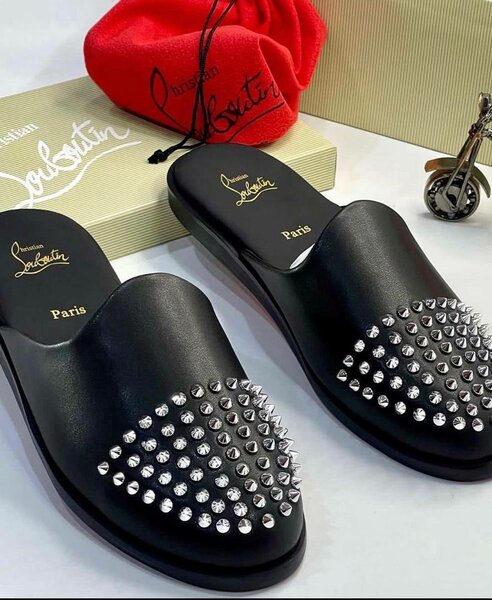 Half shoe
