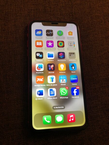 iPhone 11