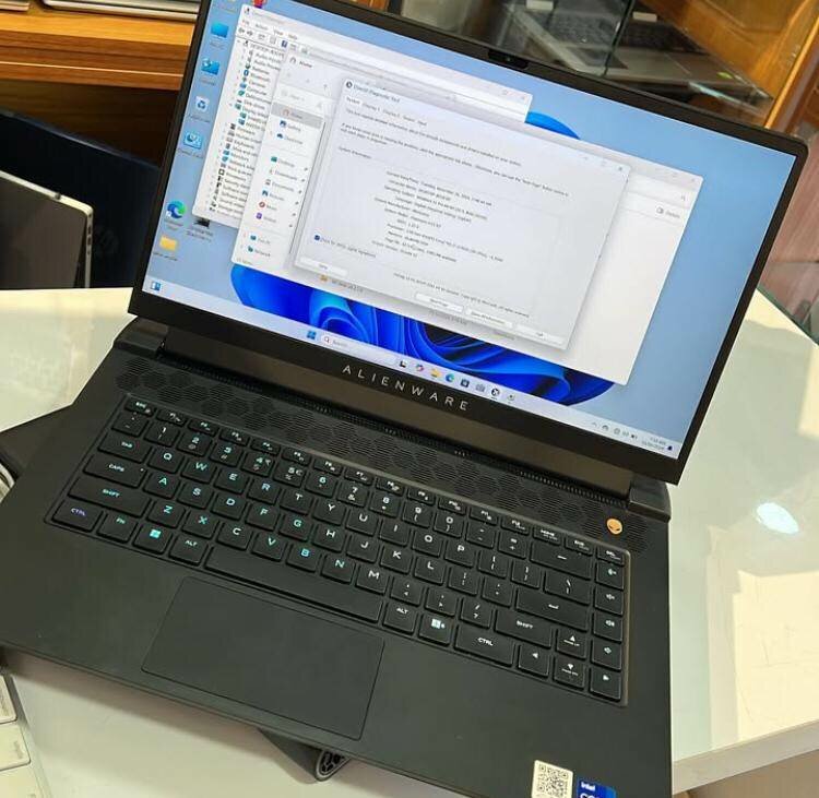 Alienware M15 r7