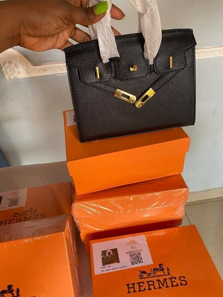 Sac à main élégant en cuir