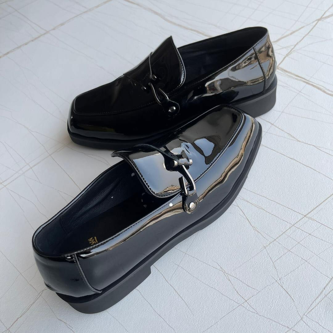 Men's shoe
