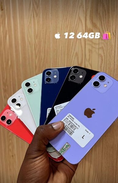iPhone 12simple disponible en quasi neuf 
